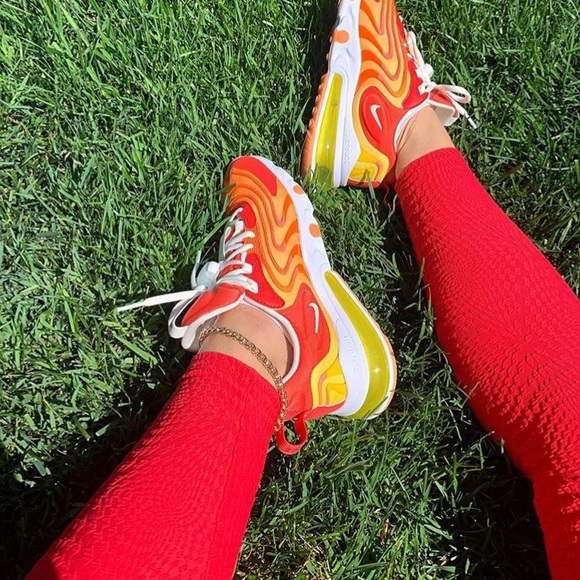 BOOTY BY BRABANTS Red Mermaid Leggings ONE SIZE - Picture 6 of 7